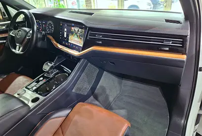 صورة مصغرة 17 لـ 2018 Volkswagen TOUAREG