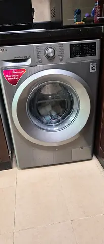 LG Front Load Washing Machine - 7kg, Silver, Good Working Condition