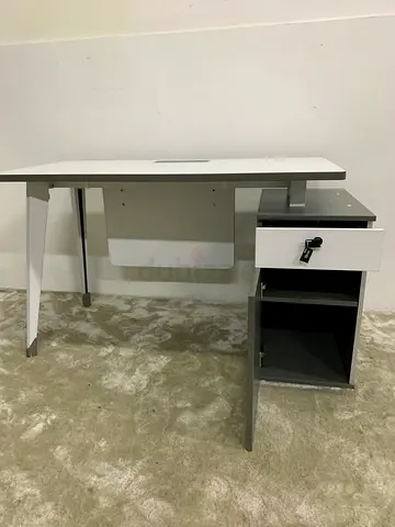 MODERN Office DESK