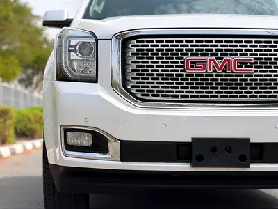 2018 GMC YUKON — фото 3
