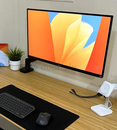 LG UltraFine 27UP850-W 27” 4K IPS Monitor | USB-C 96W | HDR400 | Like New