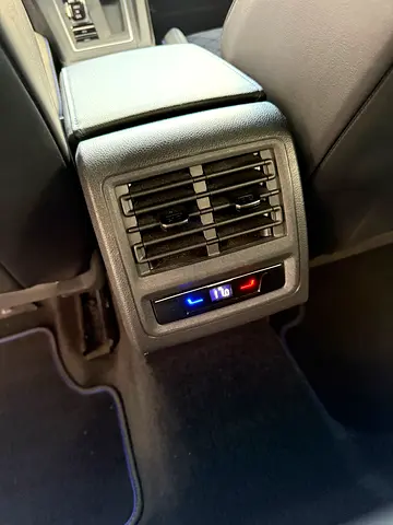 صورة 10 لـ 2022 Volkswagen GOLF R