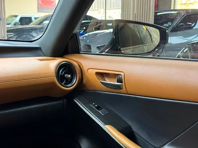 صورة 12 لـ 2025 Lexus IS-SERIES