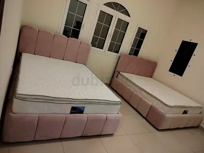 Brand New 160*200 Queen Size Fabric Bed Frame For Sale. Stylish Modern Design Bed Set For Sale