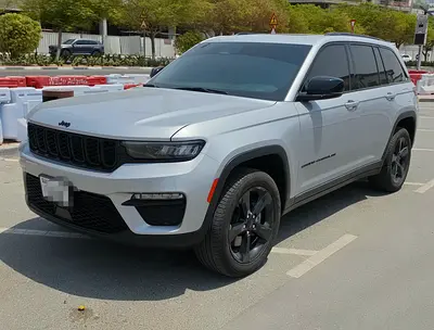 صورة 8 لـ 2023 JEEP GRAND CHEROKEE
