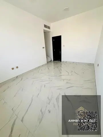 شقة غرفتين وصالة (ثاني ساكن بحالة الجديد) للإيجار السنوي في المويهات 3 - بالقرب من مدرسة الشويفات وشارع محمد بن زايد فرصة سكنية عائلية فاخرة