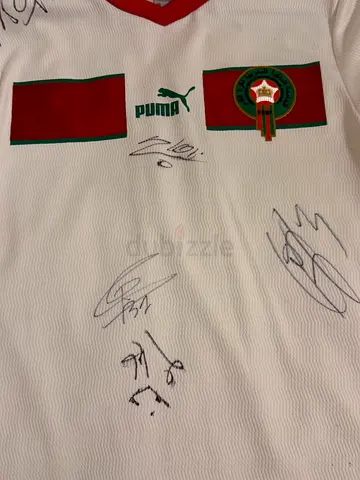 Al hilal players signed Morocco shirt