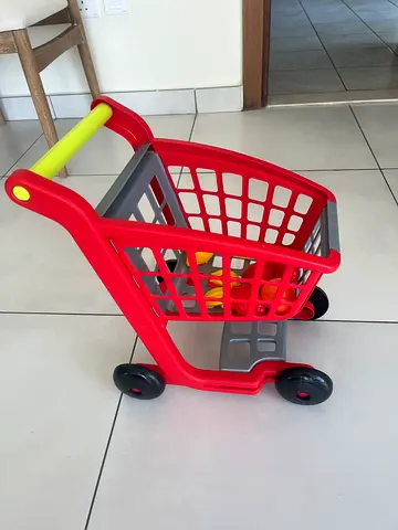 Kids' Red Plastic Toy Shopping Trolley