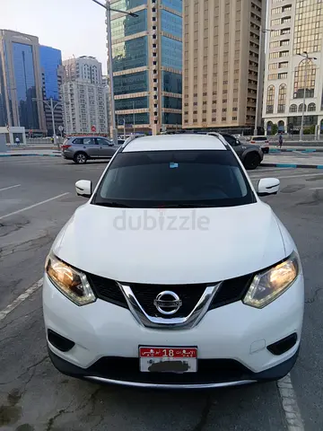 Nissan Rogue SV AWD 2016 - American Specs - Excellent Condition