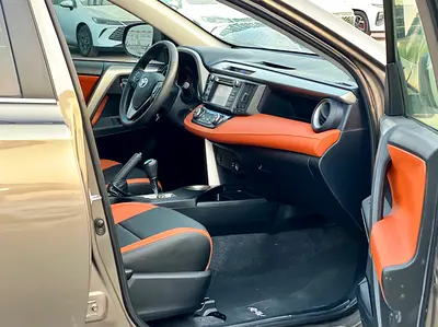 صورة 9 لـ 2015 Toyota RAV 4
