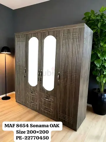 Wardrobe four door selling brand new