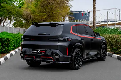 2025 BMW XM 照片 6