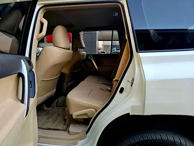 صورة 14 لـ 2023 Toyota PRADO