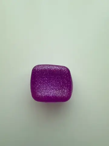 Needoh glitter cube