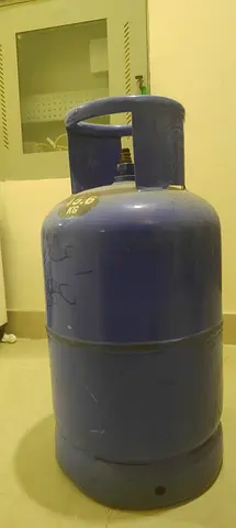 Gas cylinder