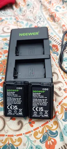 Neewer Replacement Camera Batteries with Dual Charger (2x batteries + charger)