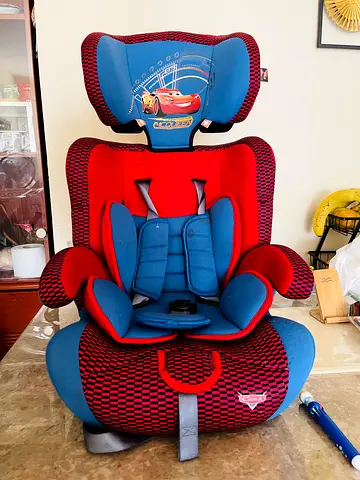 Car seat used in go Condition