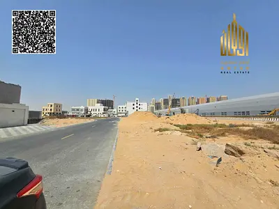ارض تجارية مقابل مايكروسوفت | 4200 قدم , ارضي + 2