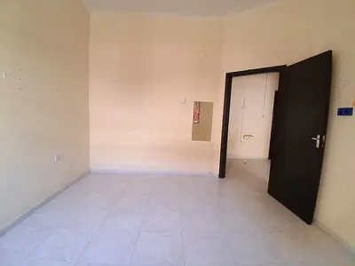 Cheaper Price 1Bhk + Rent 24k For Family + Muweliah Area+ Cal To Ali Bhatti
