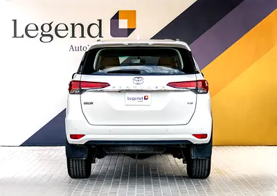 صورة 5 لـ 2022 Toyota FORTUNER