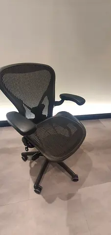 Herman Miller Areon Classic Chairs For Selling