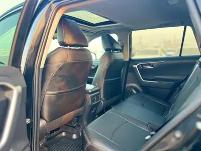 صورة 8 لـ 2023 Toyota RAV 4