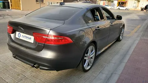2018 Jaguar XE 照片 4