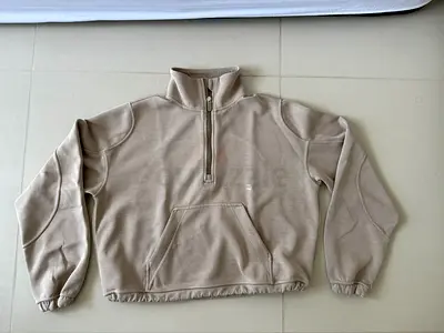Beige half-zip sweatshirt crop, LULULEMON - good condition