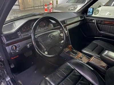 1992 Mercedes-BENZ E-CLASS 照片 13