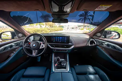 2025 BMW XM 照片 15