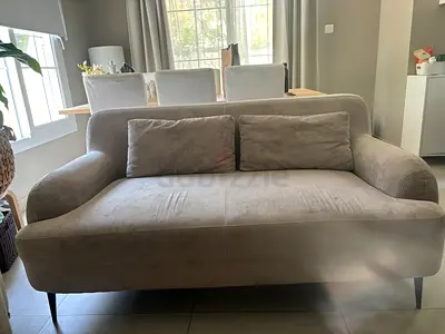 2-seater sofa in great condition