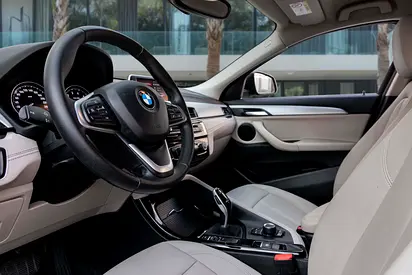 BMW X2 sDrive20i, миниатюра 9