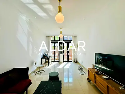Massive| Renovated| Semi Closed Kitchen| Vacant