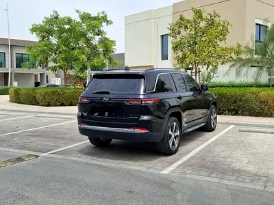 صورة 13 لـ 2024 JEEP GRAND CHEROKEE