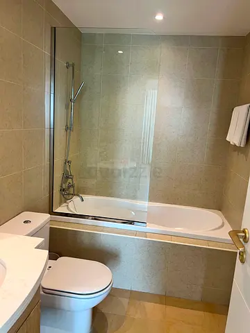 bathroom shower glass