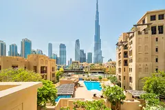 MEDITERRANEAN LIFESTYLE | FULL BURJ KHALIFA VIEW