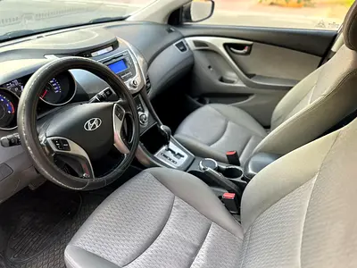 صورة 9 لـ 2014 Hyundai ELANTRA