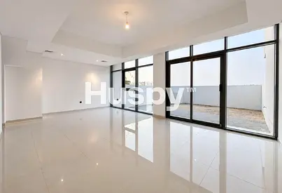 Single Row | Rare Layout | Landscaped