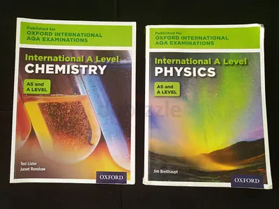 OxAQA Intl A Level Chemistry & Physics books