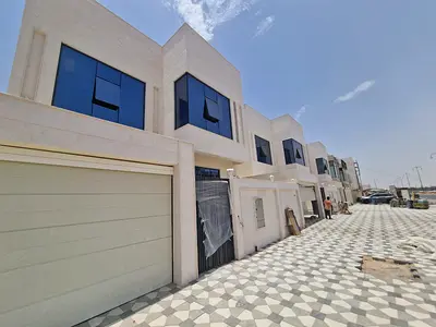 فيلتان سكني تجاري للإيجار في الياسمين – مساحة واسعة واستخدامات متعددة تشطيب ممتاز