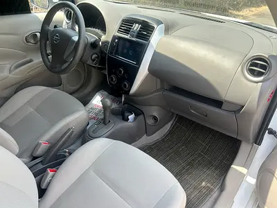 2023 Nissan SUNNY 照片 10