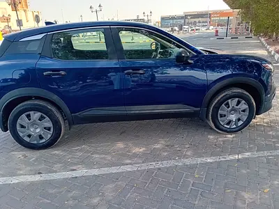 صورة 4 لـ 2025 Nissan KICKS