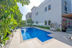Upgraded Mazaya C1 | 5BHK | With Pool and Garden