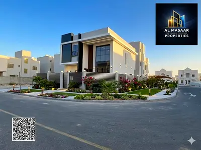 فيلا زاويه شارعين بسعر شامل رسوم التسجيل والتملك تشطيب سوبر ديلوكس