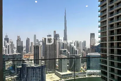 BURJ KHALIFA & CANAL VIEW | HIGH FLOOR | MAID ROOM