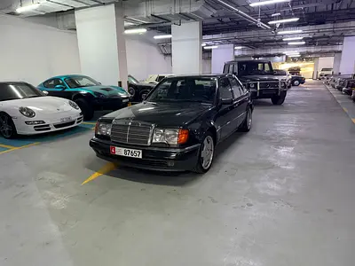 1992 Mercedes-BENZ E-CLASS 照片 2