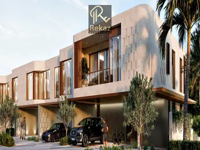 Exceptional Townhouse!!!! — 3 Bedrooms + Maids Room