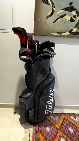 Full Set of Cobra T Rail hybrid irons with Callaway Driver and Wedges with Titleist golf bag