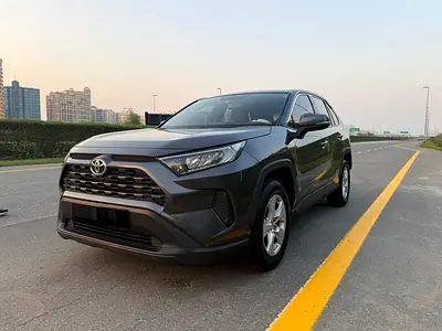 2021 Toyota RAV 4 — фото 3