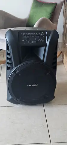 Portable speaker